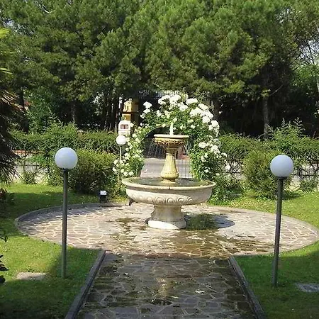 Отель Park Leon D'oro Новента-ди-Пьяве